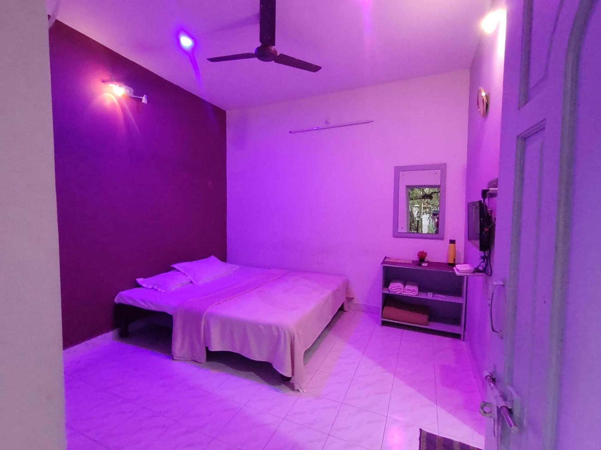 The Well Beach Side Guest House Auroville Exterior photo